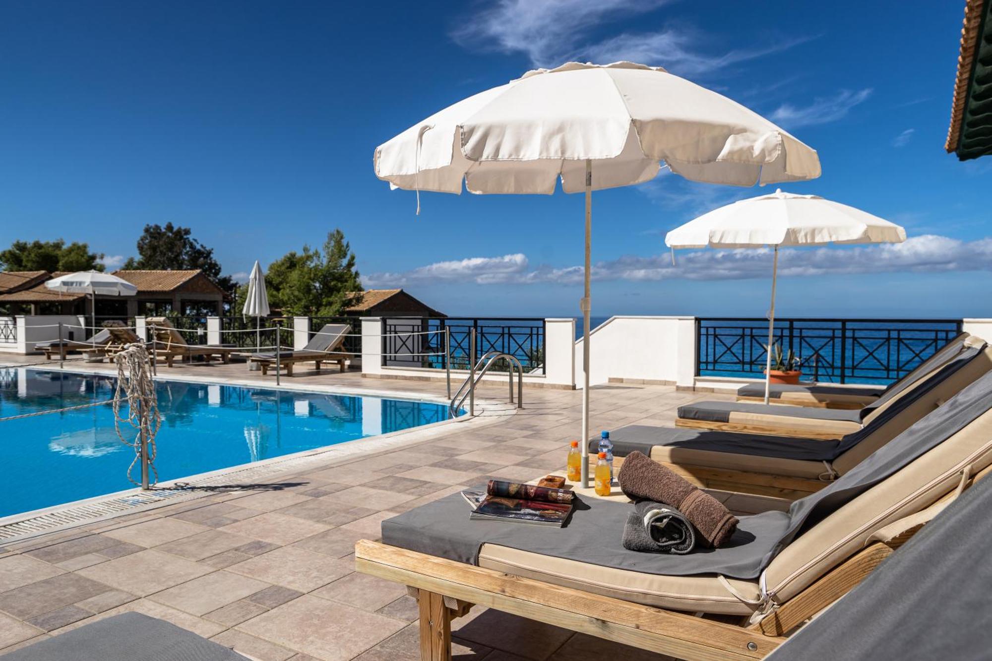 Sunset Premium Studio B Áyios Nikítas Eksteriør bilde