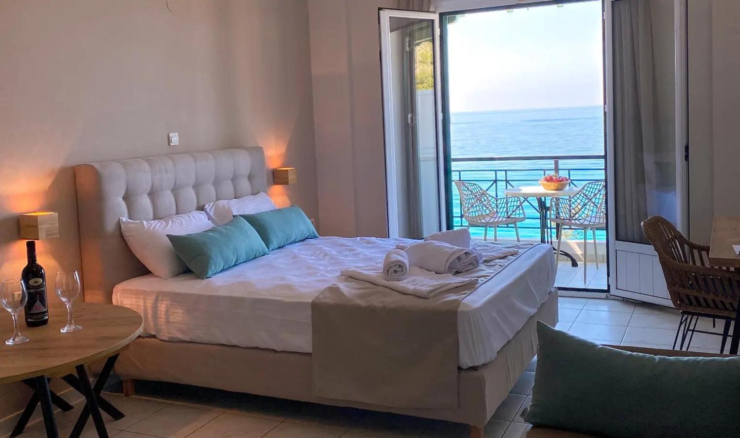 Sunset Premium Studio B Áyios Nikítas Eksteriør bilde